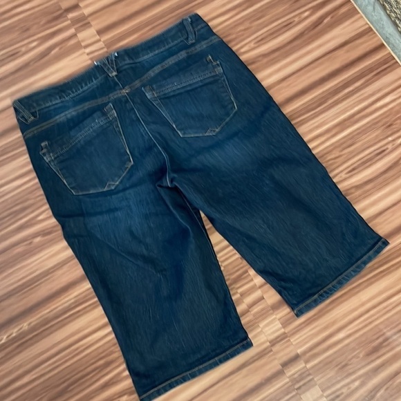 DEMOCRACY AbSolution Jean Shorts Size 10 - Picture 5 of 8